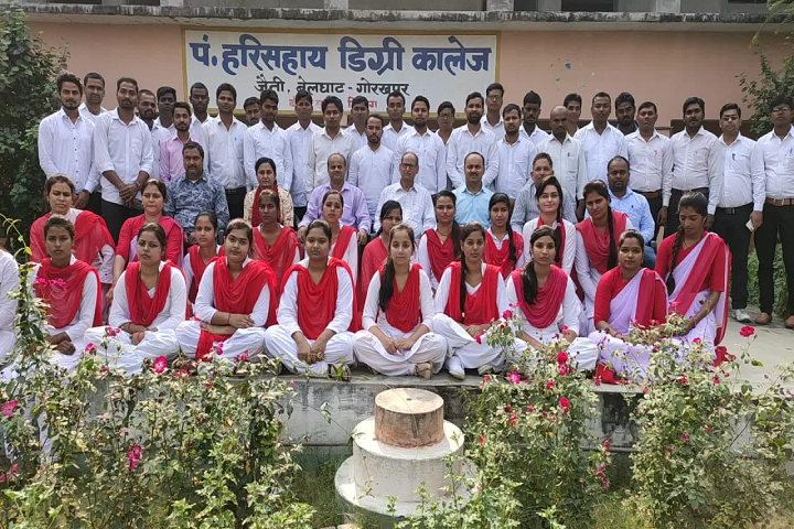 https://cache.careers360.mobi/media/colleges/social-media/media-gallery/10791/2021/5/6/Group pic of Pt Hari Sahay PG College Gorakhpur_Others.png